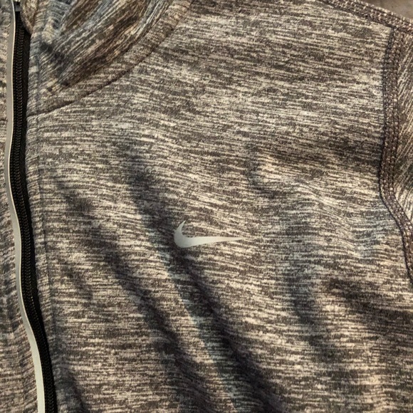 Gray Nike quarter zip - Picture 2 of 3